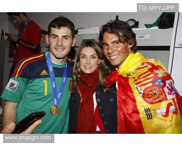 最具个性与魅力的足球明星盘点:他们如何用风格征服球场与球迷 最具个性与魅力的足球明星盘点:他们如何用风格征服球场与球迷